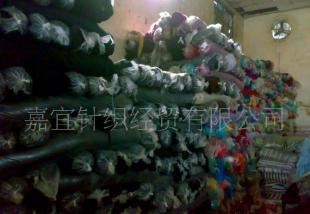 供应大量低价库存针织布料，助力纺织皮革产业升级